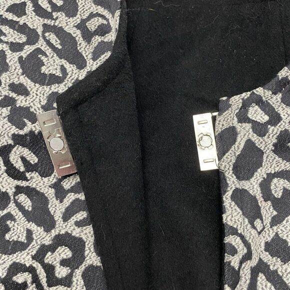 Betsy Johnson Black Snow Leopard Print Reversible Coat Wool Blend Women's Large - Picture 9 of 13